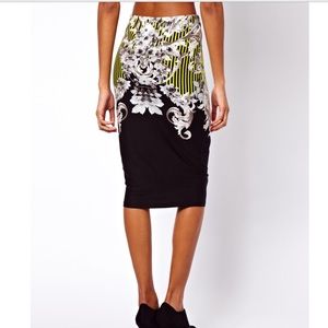 🔺ASOS Patterned Stretch Pencil Skirt